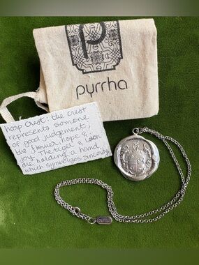🕊️ PYRRHA Retired “Hoop Crest” Pendant Necklace - 18” Chain Unisex